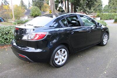 2011 Mazda Mazda3 i Sport   - Photo 3 - Shoreline, WA 98133