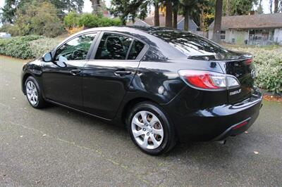 2011 Mazda Mazda3 i Sport   - Photo 4 - Shoreline, WA 98133