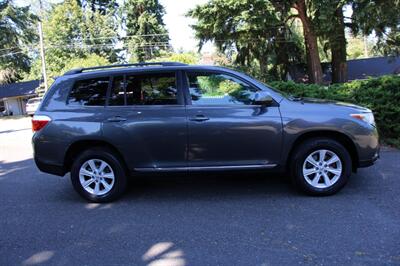 2012 Toyota Highlander Base 1-owner   - Photo 11 - Shoreline, WA 98133