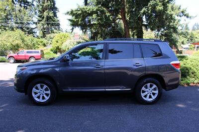 2012 Toyota Highlander Base 1-owner   - Photo 12 - Shoreline, WA 98133