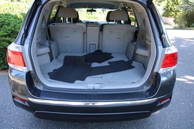 2012 Toyota Highlander Base 1-owner   - Photo 17 - Shoreline, WA 98133
