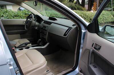 2009 Ford Focus SEL 62K MILES   - Photo 13 - Shoreline, WA 98133