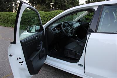 2014 Volkswagen Jetta SE PZEV 1-owner   - Photo 5 - Shoreline, WA 98133