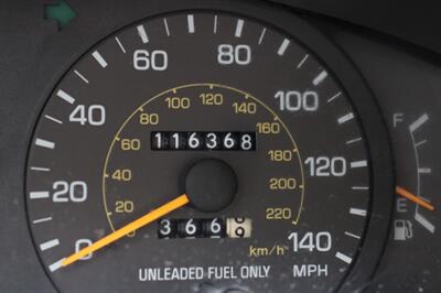 1995 Toyota Camry LE   - Photo 7 - Shoreline, WA 98133