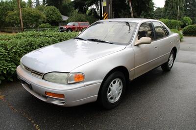 1995 Toyota Camry LE   - Photo 1 - Shoreline, WA 98133