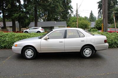 1995 Toyota Camry LE   - Photo 12 - Shoreline, WA 98133