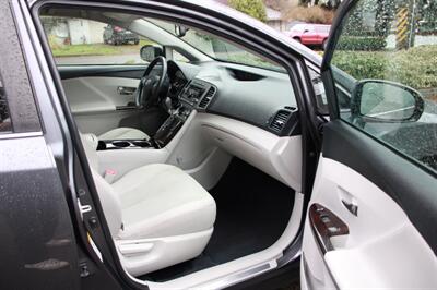 2009 Toyota Venza FWD V6   - Photo 13 - Shoreline, WA 98133