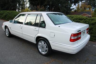 1995 Volvo 960   - Photo 4 - Shoreline, WA 98133