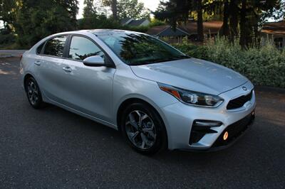 2021 Kia Forte LXS   - Photo 2 - Shoreline, WA 98133