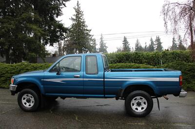 1994 Toyota Pickup DX V6   - Photo 11 - Shoreline, WA 98133