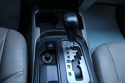 2004 Toyota 4Runner Limited   - Photo 8 - Shoreline, WA 98133