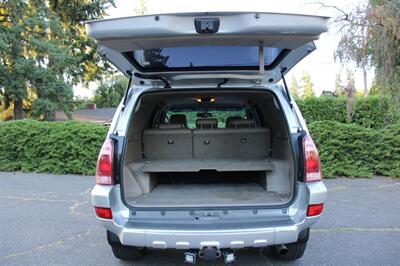 2004 Toyota 4Runner Limited   - Photo 16 - Shoreline, WA 98133