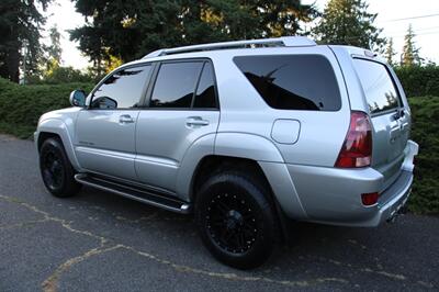 2004 Toyota 4Runner Limited   - Photo 4 - Shoreline, WA 98133