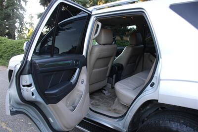 2004 Toyota 4Runner Limited   - Photo 14 - Shoreline, WA 98133