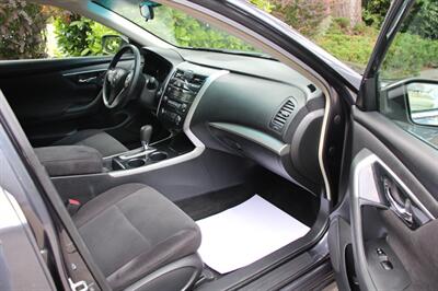 2013 Nissan Altima 2.5 S   - Photo 13 - Shoreline, WA 98133