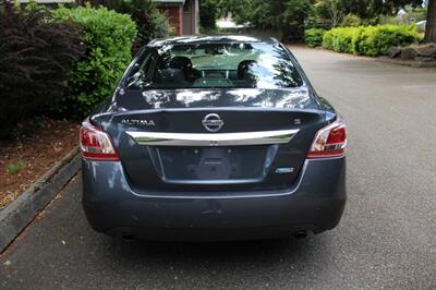 2013 Nissan Altima 2.5 S   - Photo 10 - Shoreline, WA 98133