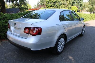 2010 Volkswagen Jetta S PZEV   - Photo 3 - Shoreline, WA 98133