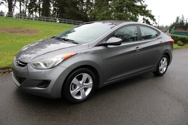 2013 Hyundai ELANTRA GLS   - Photo 1 - Shoreline, WA 98133