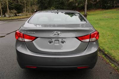 2013 Hyundai ELANTRA GLS   - Photo 10 - Shoreline, WA 98133