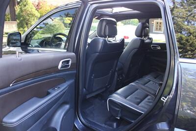 2014 Jeep Grand Cherokee Overland   - Photo 16 - Shoreline, WA 98133