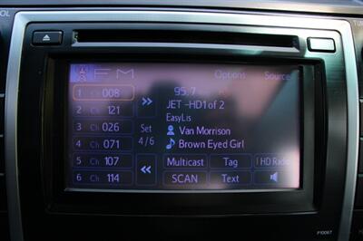 2012 Toyota Camry SE Sport Limited Edition - Photo 10 - Shoreline, WA 98133