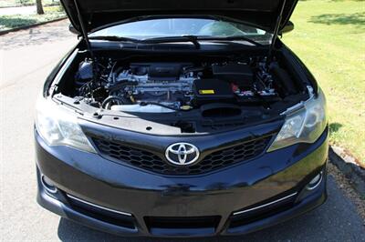 2012 Toyota Camry SE Sport Limited Edition - Photo 20 - Shoreline, WA 98133
