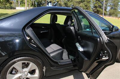 2012 Toyota Camry SE Sport Limited Edition - Photo 6 - Shoreline, WA 98133