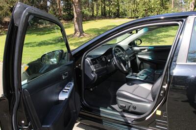 2012 Toyota Camry SE Sport Limited Edition - Photo 5 - Shoreline, WA 98133