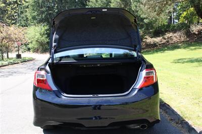 2012 Toyota Camry SE Sport Limited Edition - Photo 18 - Shoreline, WA 98133