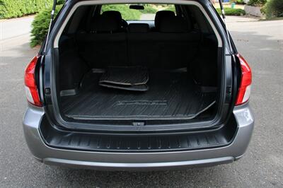2009 Subaru Outback 2.5i Special Edition   - Photo 15 - Shoreline, WA 98133
