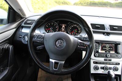 2013 Volkswagen CC Sport PZEV - Photo 16 - Shoreline, WA 98133