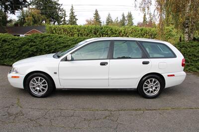 2004 Volvo V40   - Photo 13 - Shoreline, WA 98133