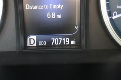 2017 Toyota Camry LE   - Photo 7 - Shoreline, WA 98133