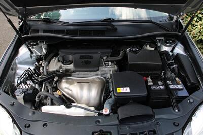 2017 Toyota Camry LE   - Photo 18 - Shoreline, WA 98133