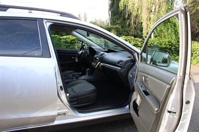 2014 Subaru XV Crosstrek 2.0i Limited   - Photo 15 - Shoreline, WA 98133
