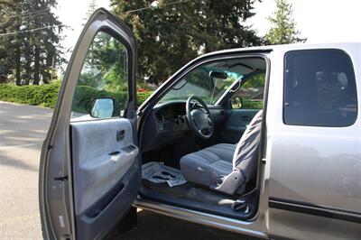 1997 Toyota T100 SR5   - Photo 5 - Shoreline, WA 98133