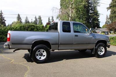 1997 Toyota T100 SR5   - Photo 3 - Shoreline, WA 98133