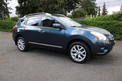 2012 Nissan Rogue SV w/SL Package   - Photo 2 - Shoreline, WA 98133