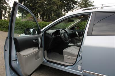 2011 Nissan Rogue SV 1-owner   - Photo 5 - Shoreline, WA 98133
