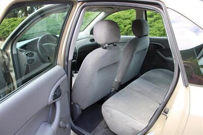 2001 Ford Focus LX  102K MILES   - Photo 14 - Shoreline, WA 98133
