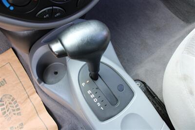 2001 Ford Focus LX  102K MILES   - Photo 8 - Shoreline, WA 98133