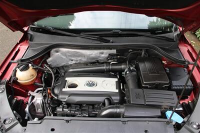2012 Volkswagen Tiguan S   - Photo 17 - Shoreline, WA 98133