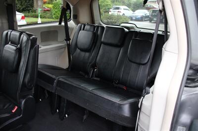 2014 Chrysler Town & Country Touring   - Photo 17 - Shoreline, WA 98133