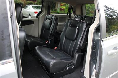 2014 Chrysler Town & Country Touring   - Photo 16 - Shoreline, WA 98133