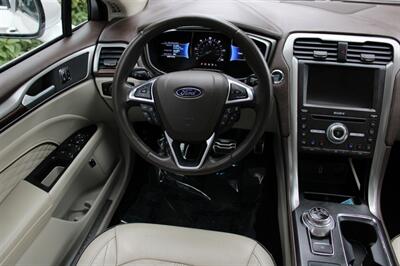 2017 Ford Fusion Energi Platinum   - Photo 17 - Shoreline, WA 98133