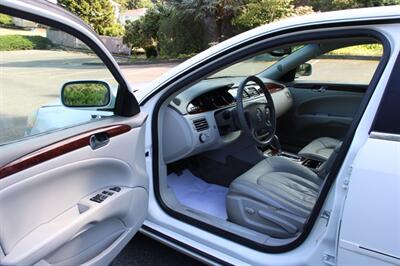 2007 Buick Lucerne CXL V6   - Photo 5 - Shoreline, WA 98133