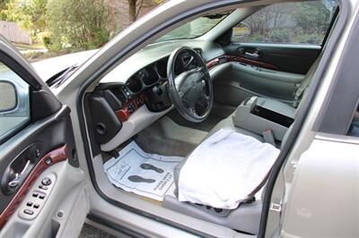 2004 Buick LeSabre Limited   - Photo 5 - Shoreline, WA 98133