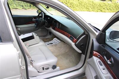 2004 Buick LeSabre Limited   - Photo 14 - Shoreline, WA 98133