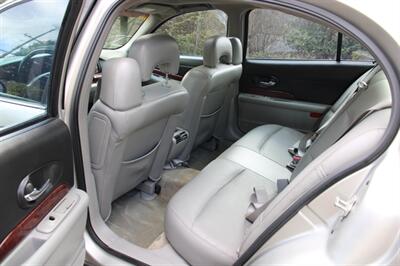 2004 Buick LeSabre Limited   - Photo 15 - Shoreline, WA 98133