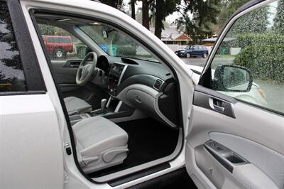 2012 Subaru Forester 2.5X Premium   - Photo 14 - Shoreline, WA 98133